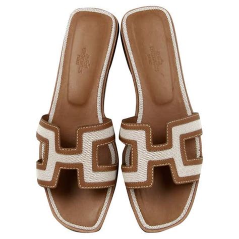 hermes oran noisette|HERMES Calfskin Canvas Oran Sandals 41 Noisette Beige.